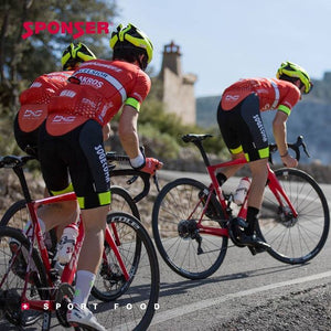 Frequent Carbohydrate Ingestion Reduces Muscle Glycogen Depletion and Postpones Fatigue